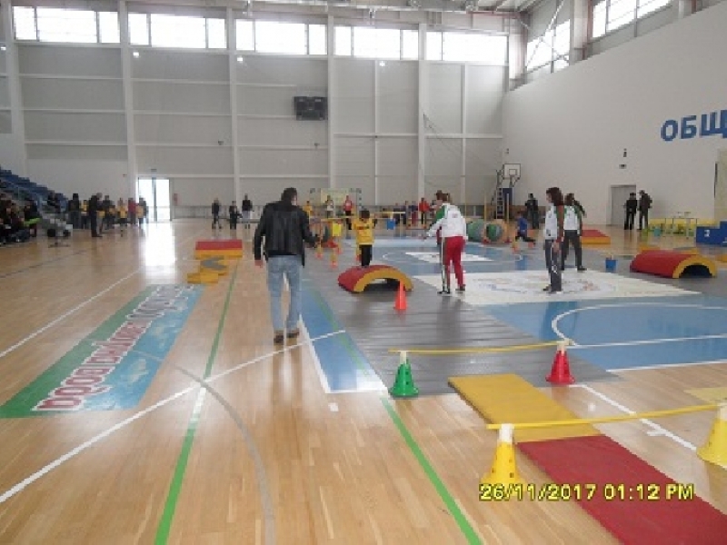„Арена Сливница” посрещна деца от Западния регион