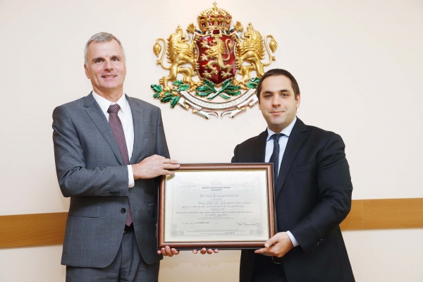 Behr-Hella Thermocontrol България получи сертификат за приоритетен инвестиционен проект 