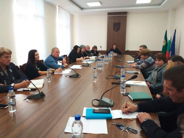 Обсъдиха готовността за зимния сезон в община Враца
