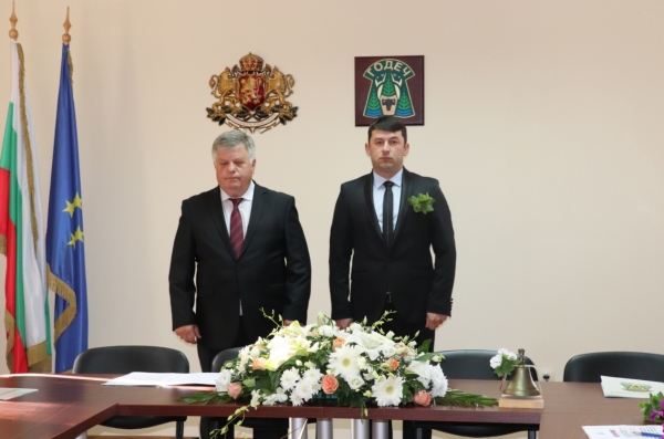 Новоизбраният кмет Радослав Асенов и общинските съветници в Годеч положиха клетва