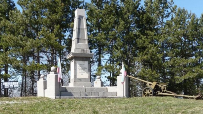 Предстои възстановяване на паметниците в Сливница