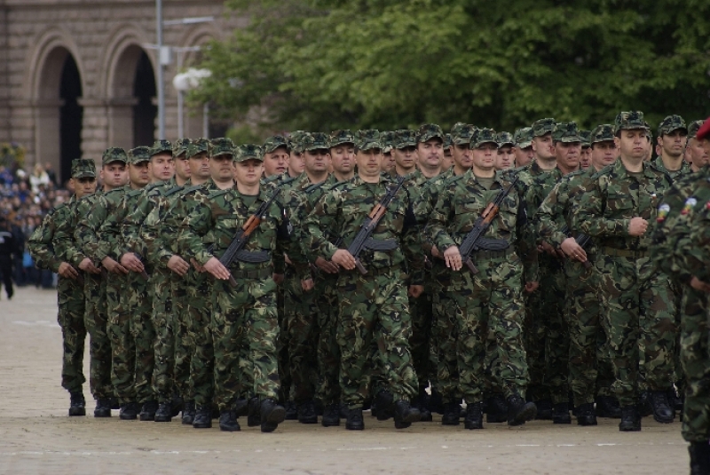 Обява от Военен отдел – Божурище за приемане на служба в доброволния резерв