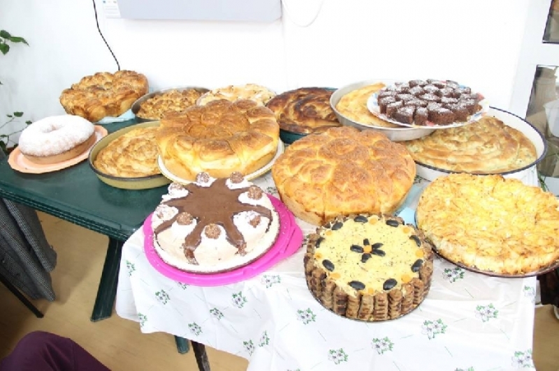 С кулинарен конкурс бе отбелязан Световния ден на хляба в село Несла