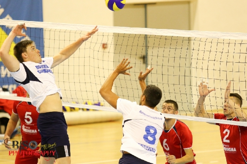 Волейболистите на ВК Сливнишки герой (Сливница) стартираха с победа в новия сезон във волейболната “А” Национална Волейболна Лига на България (Северозапад)