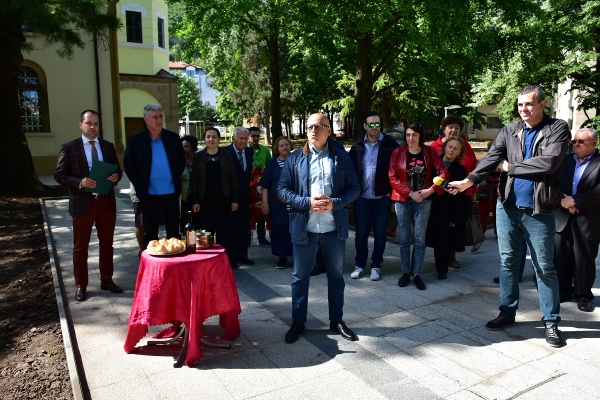 Паметник на големия фабрикант Мито Орозов откриха във Враца