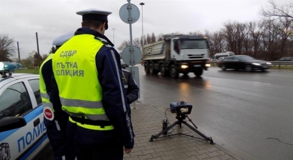 В ход специализирана полицейска операция за контрол на скоростните режими